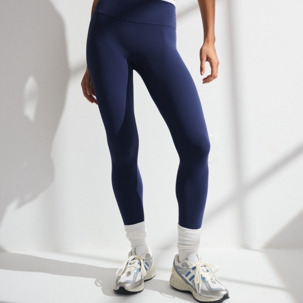 NWT Abercrombie YPB 7/8 leggings